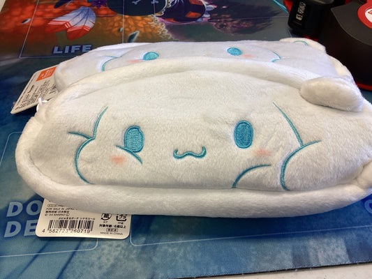 Cinnamoroll makeup pouch